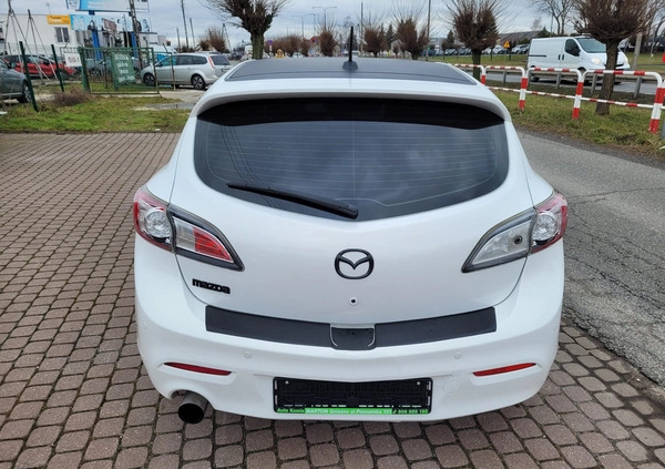 Mazda 3 cena 24900 przebieg: 184000, rok produkcji 2009 z Gniezno małe 277